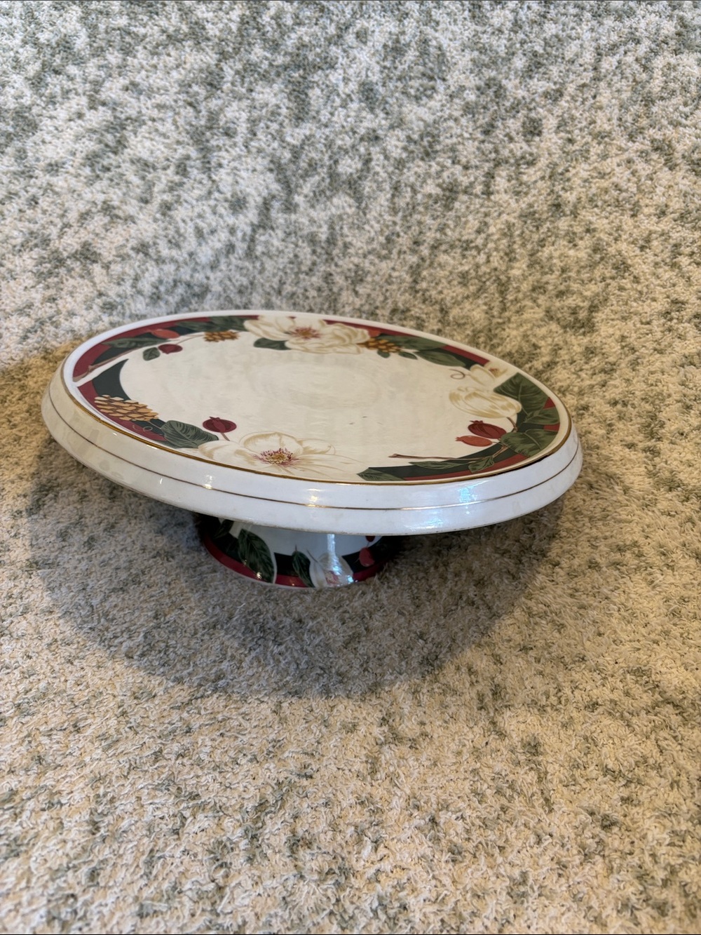 Floral Magnolia Holiday Ceramic Cake Stand Tienshan Fine China Resale 12x12x 4”